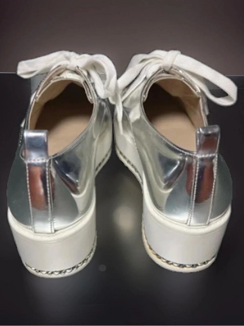 Karl Lagerfeld Paris Silver Patent Platform Oxford Shoes Women’s 37B/US 6.5M